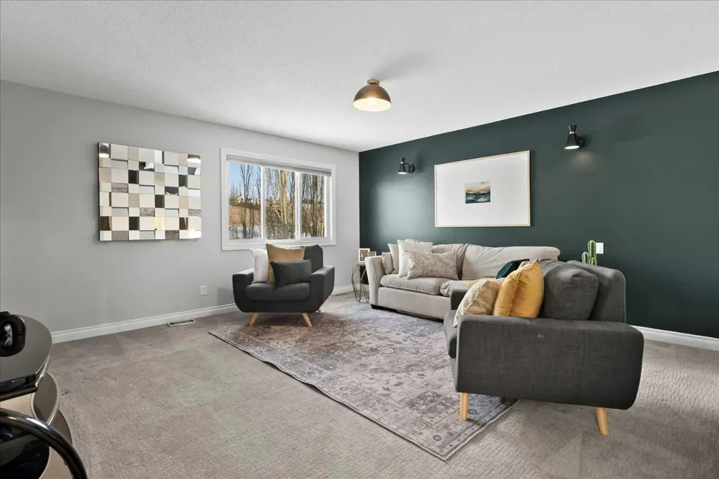 255 Gleneagles View Cochrane AB T4C 2H5