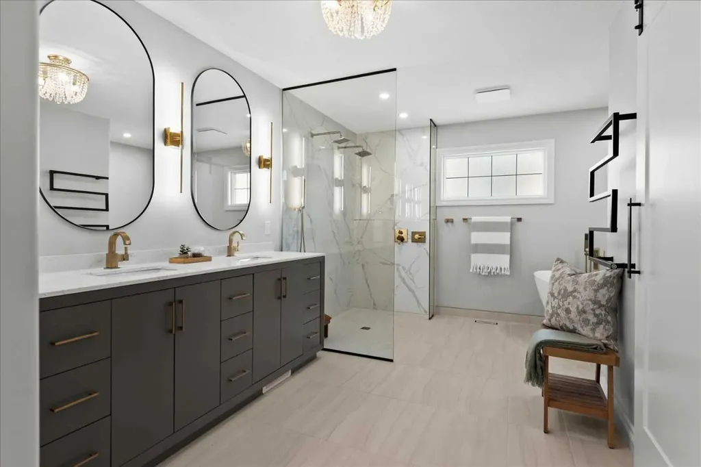 255 Gleneagles View Cochrane AB T4C 2H5