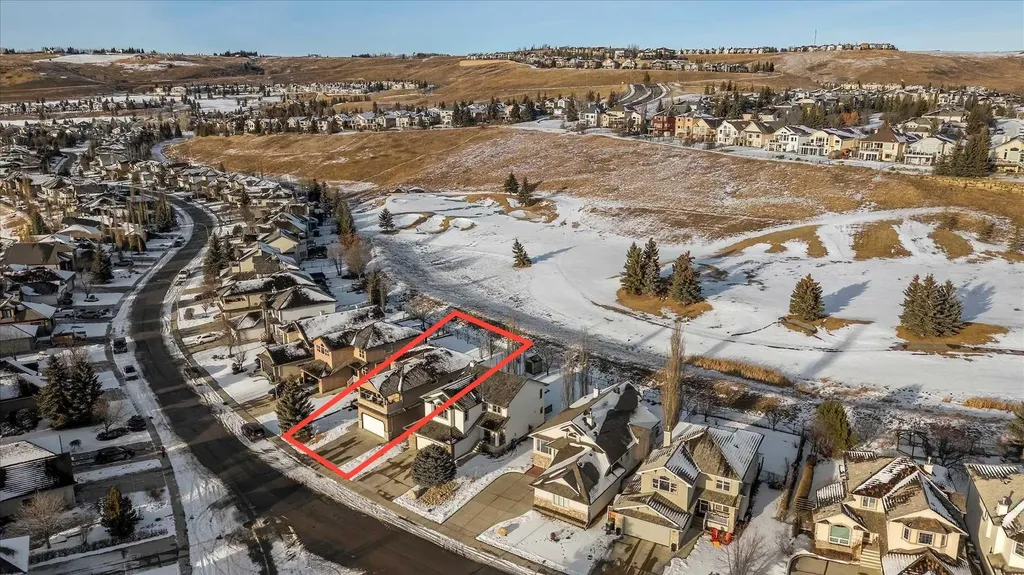 255 Gleneagles View Cochrane AB T4C 2H5