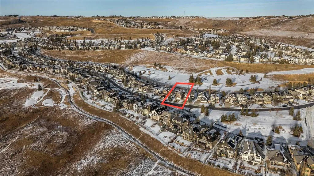255 Gleneagles View Cochrane AB T4C 2H5