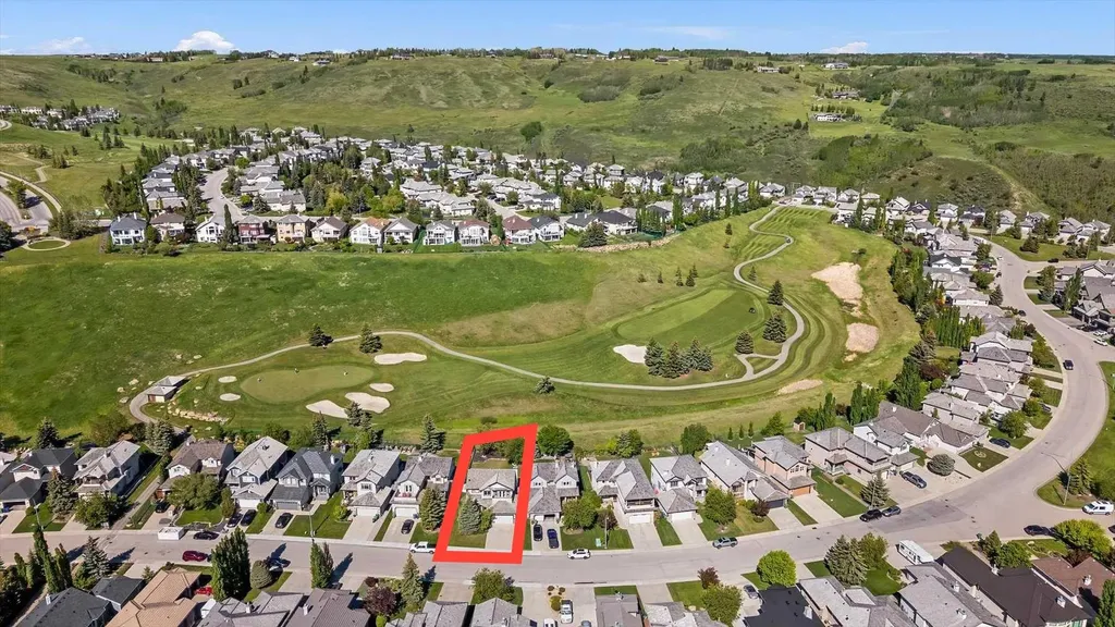 255 Gleneagles View Cochrane AB T4C 2H5