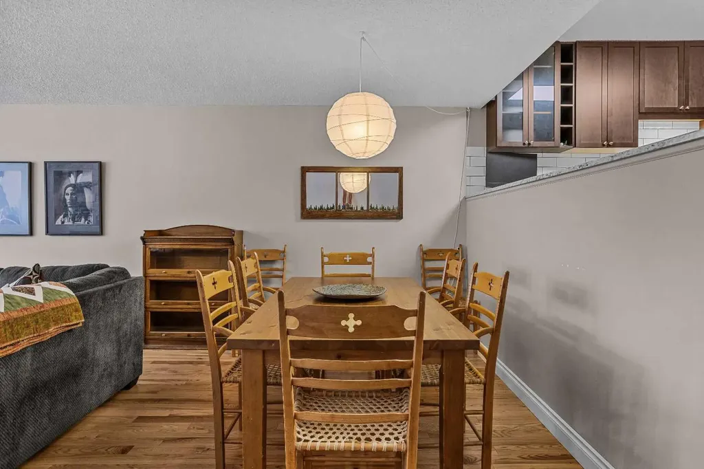 413 Marten Street Banff AB T1L 1G6