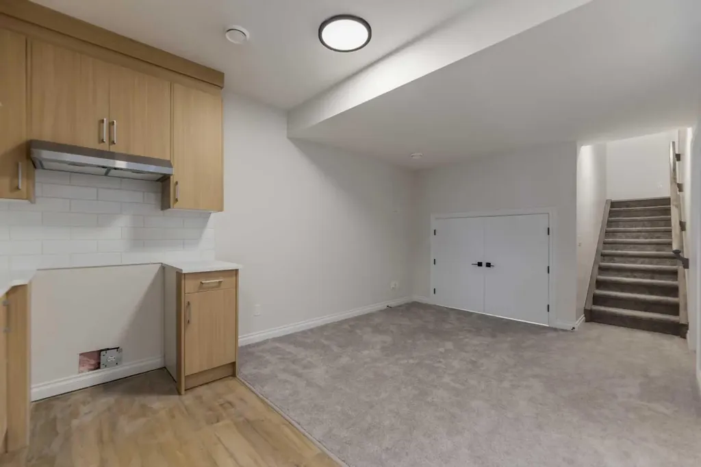 90 Homestead Circle NE Calgary AB T3J 5R6