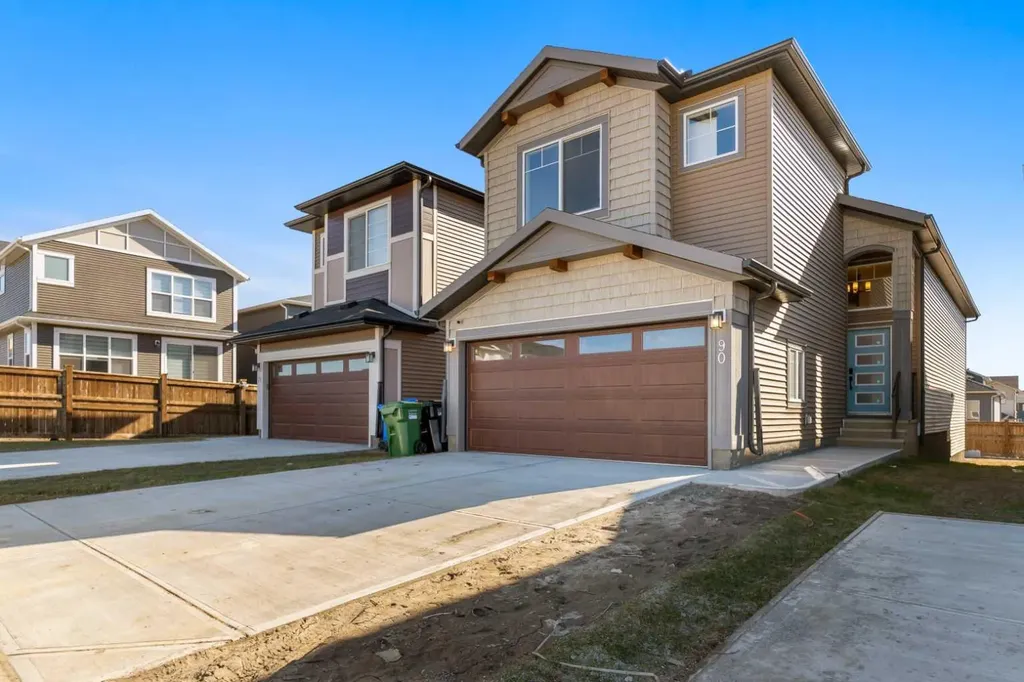 90 Homestead Circle NE Calgary AB T3J 5R6