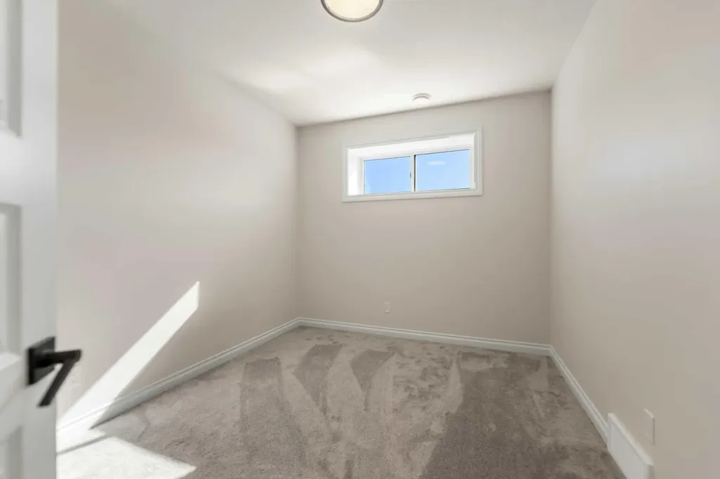 90 Homestead Circle NE Calgary AB T3J 5R6