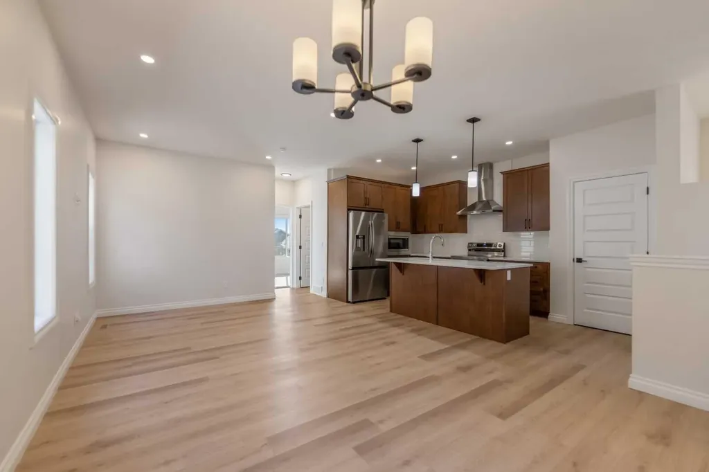 90 Homestead Circle NE Calgary AB T3J 5R6