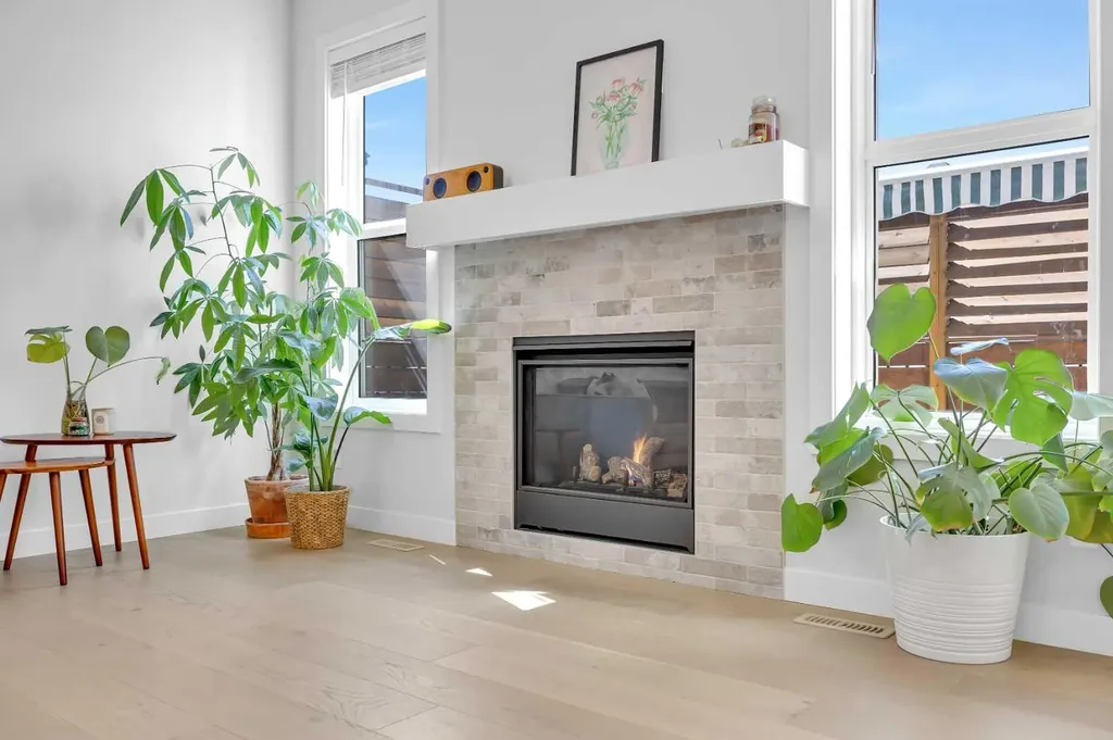 133 Arbour Lake Hill NW Calgary AB T3G 0G9
