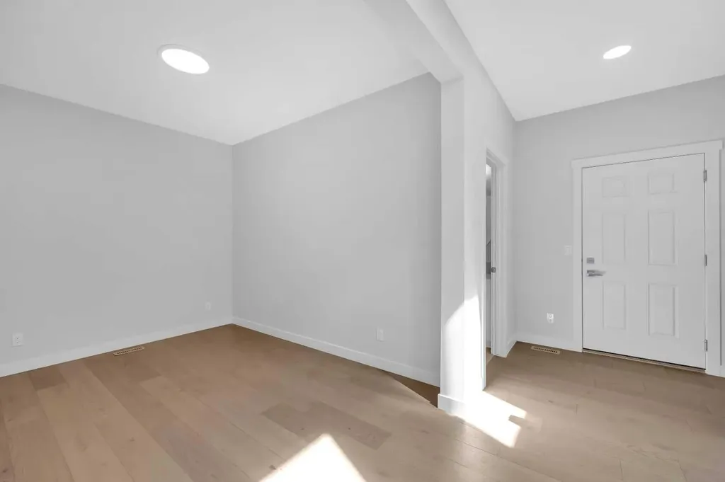 133 Arbour Lake Hill NW Calgary AB T3G 0G9