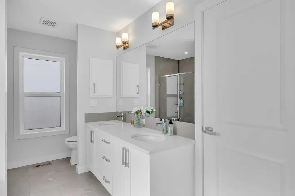 133 Arbour Lake Hill NW Calgary AB T3G 0G9