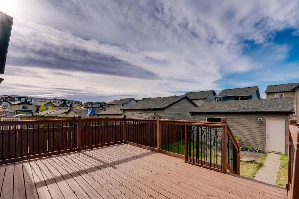 301 Skyview Ranch Drive NE Calgary AB T3N 0E1