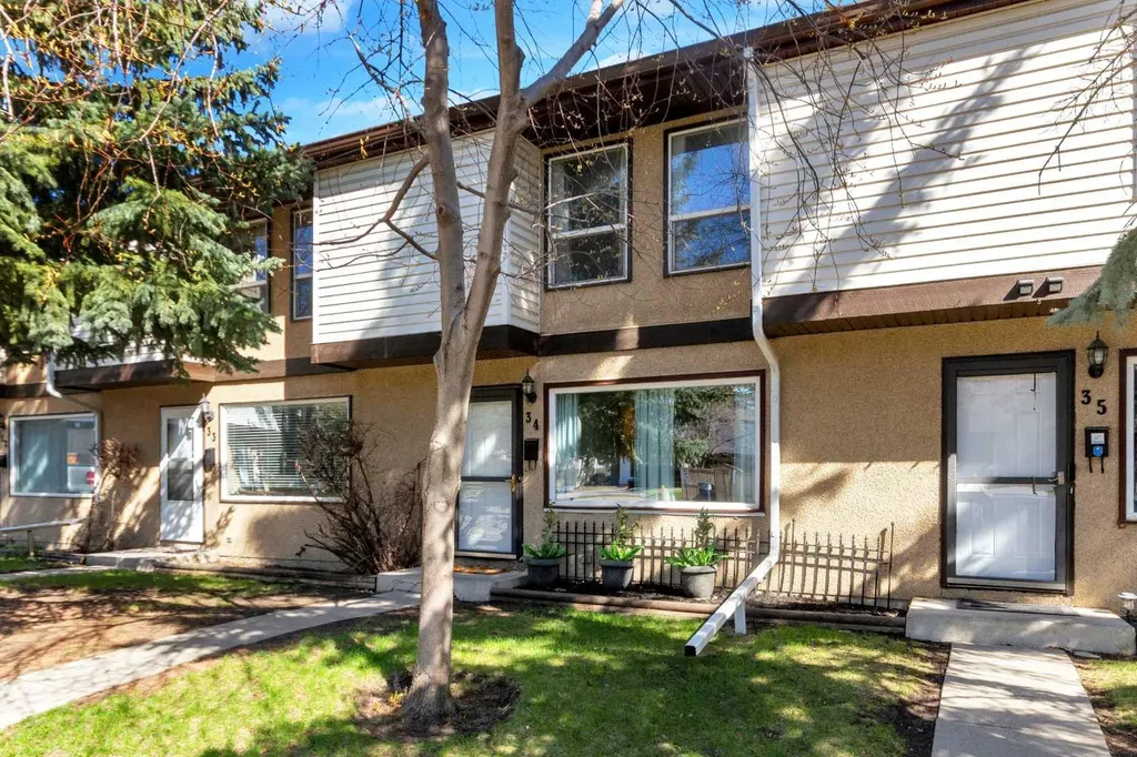 630 Sabrina Road SW Calgary AB T2W 2N7