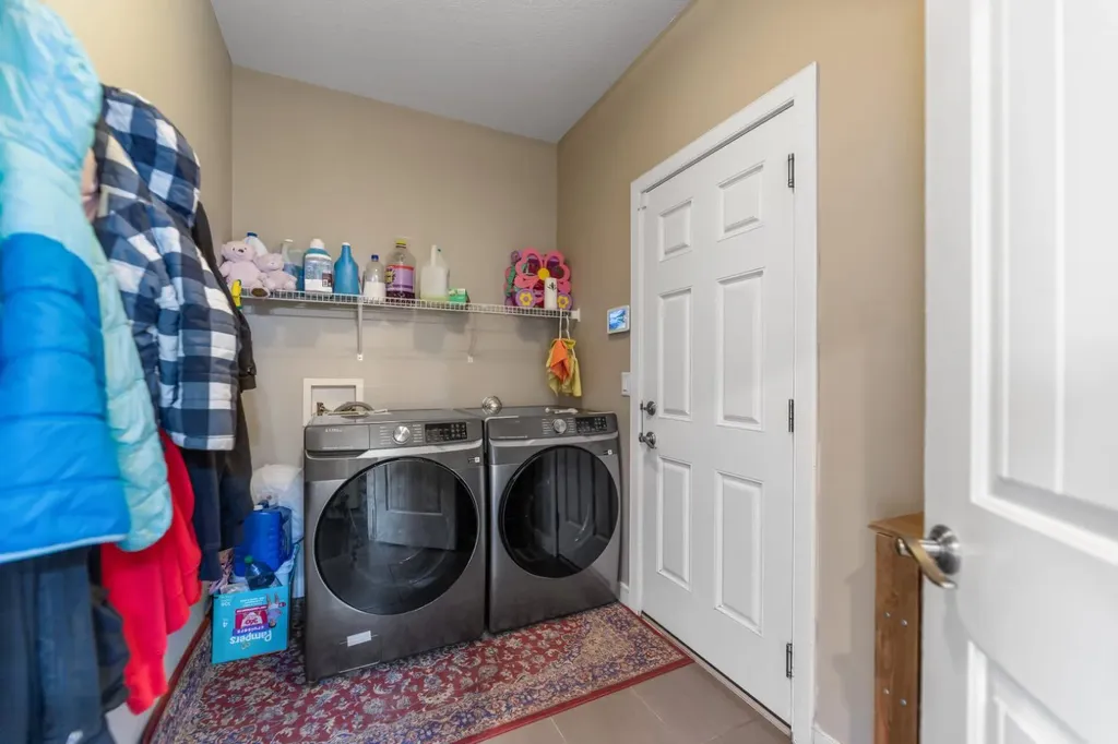 130 Brightonwoods Grove SE Calgary AB T2Z0V9