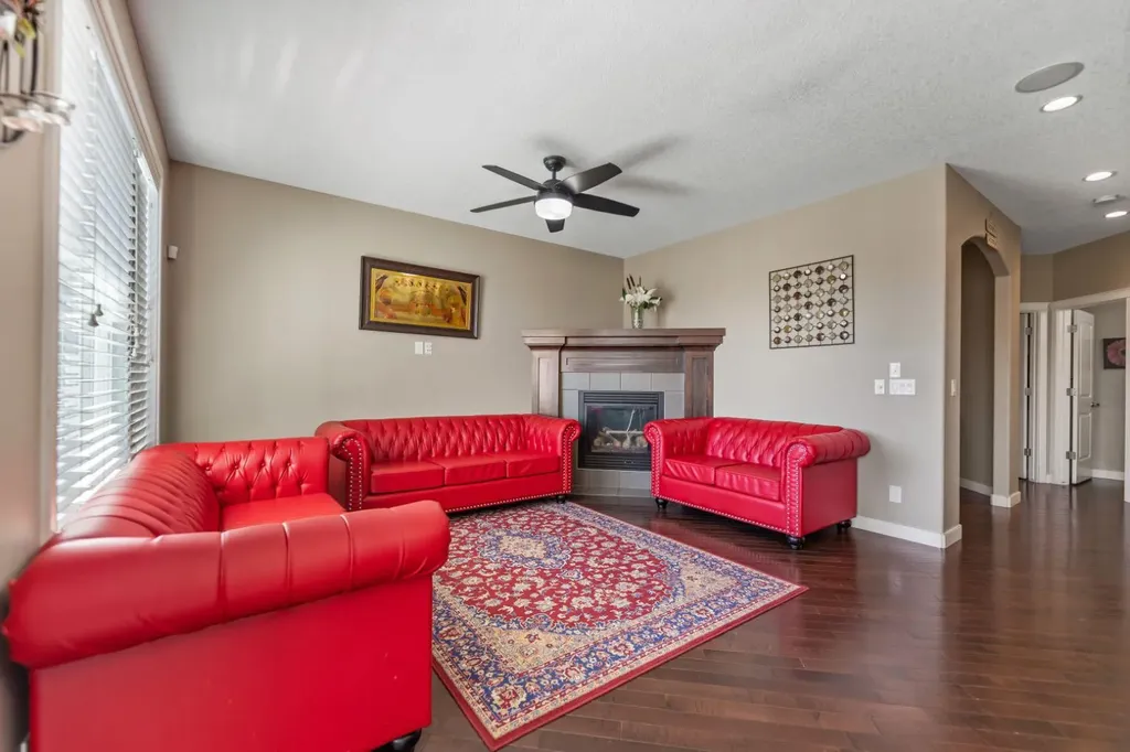 130 Brightonwoods Grove SE Calgary AB T2Z0V9