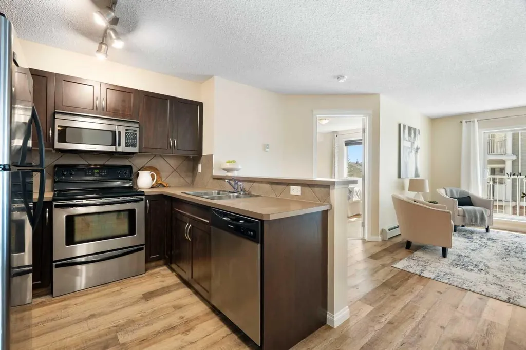 69 Country Village Manor NE Calgary AB T3K 0P1