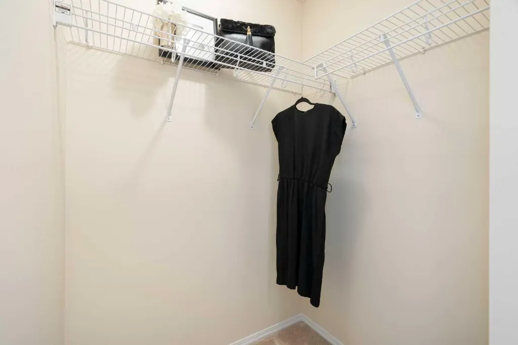 69 Country Village Manor NE Calgary AB T3K 0P1