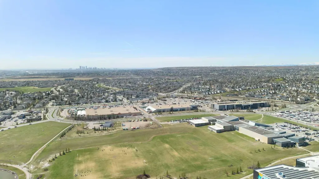 69 Country Village Manor NE Calgary AB T3K 0P1