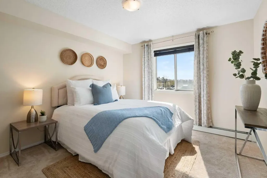 69 Country Village Manor NE Calgary AB T3K 0P1