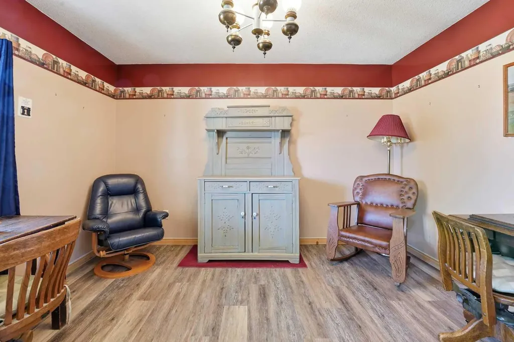 39527 Range Road 31 Rural Lacombe County AB T0M 0X0