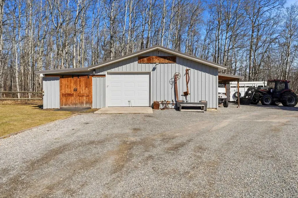 39527 Range Road 31 Rural Lacombe County AB T0M 0X0