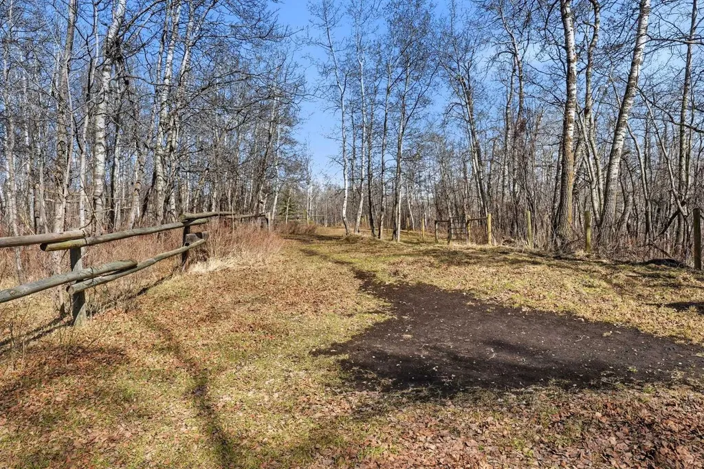 39527 Range Road 31 Rural Lacombe County AB T0M 0X0