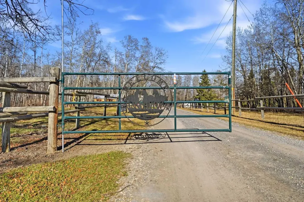 39527 Range Road 31 Rural Lacombe County AB T0M 0X0
