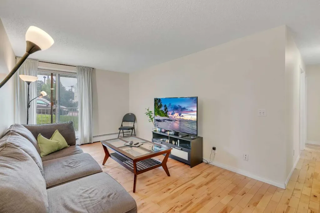 1919 17 Avenue SW Calgary AB T2T 0E9