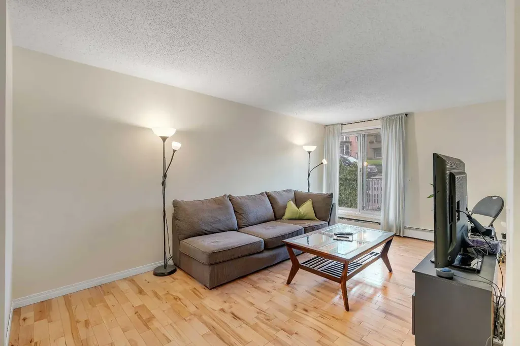 1919 17 Avenue SW Calgary AB T2T 0E9