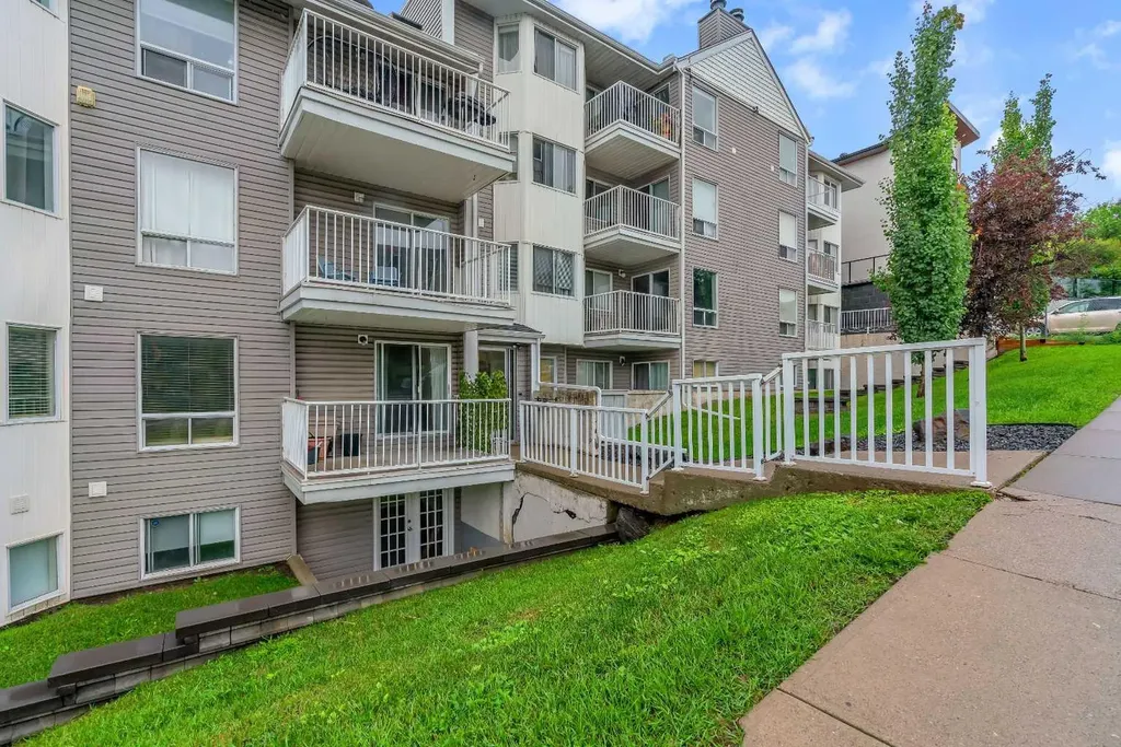 1919 17 Avenue SW Calgary AB T2T 0E9