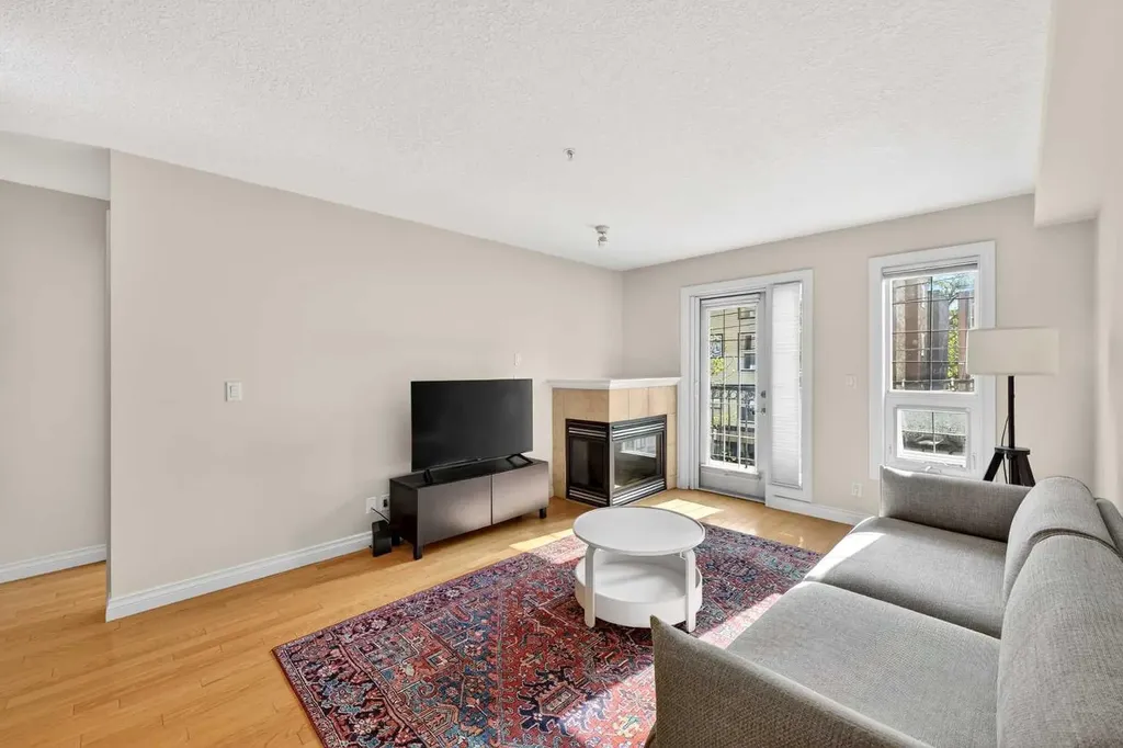 630 10 Street NW Calgary AB T2N 1W3