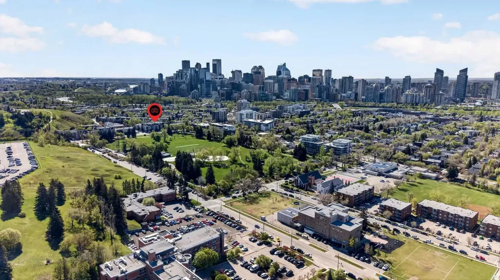 630 10 Street NW Calgary AB T2N 1W3