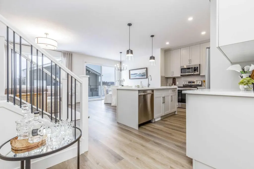 432 Rivercrest Road Cochrane AB T4C 3C6