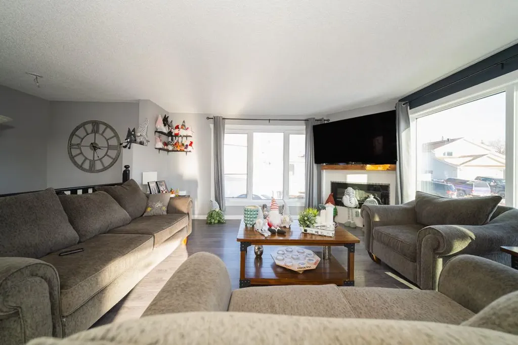 115 Christina Court Fort Mcmurray AB T9K 1H3