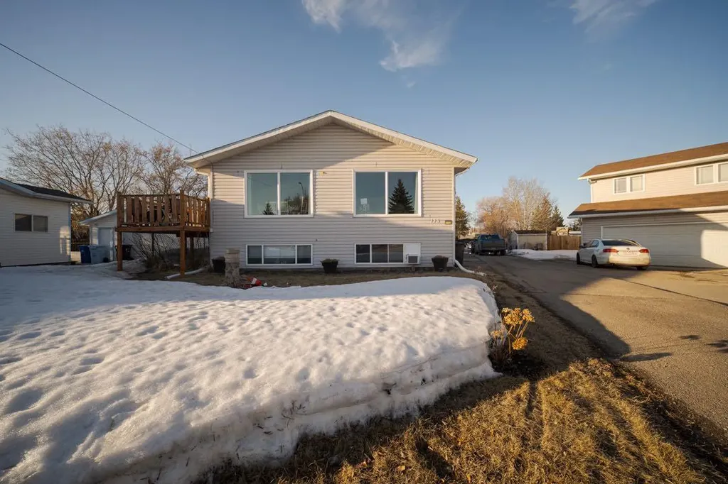 115 Christina Court Fort Mcmurray AB T9K 1H3