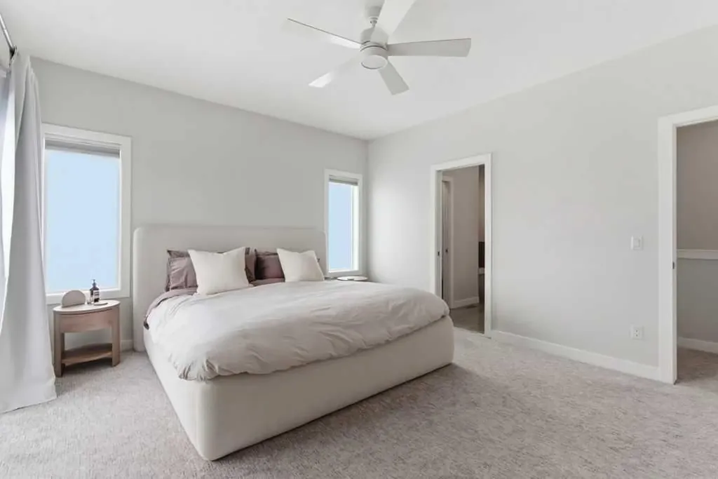 3318 Centre Street NE Calgary AB T2E 2X8