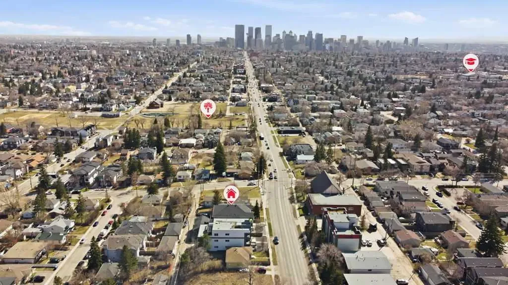 3318 Centre Street NE Calgary AB T2E 2X8