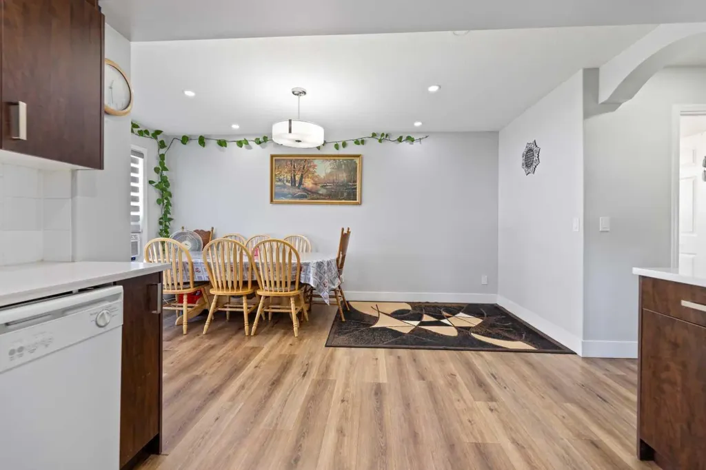 248 Taracove Road NE Calgary AB T3J 5A3