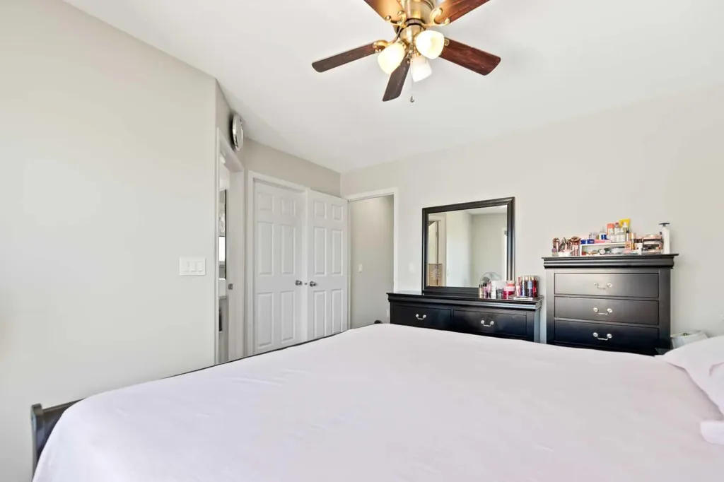 248 Taracove Road NE Calgary AB T3J 5A3