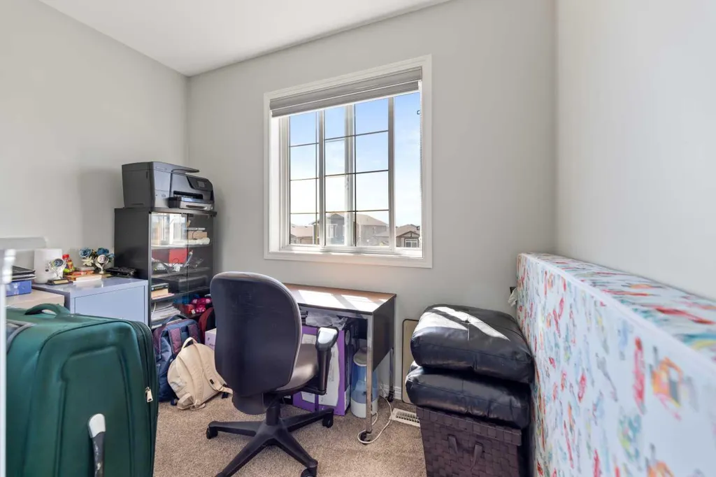 248 Taracove Road NE Calgary AB T3J 5A3