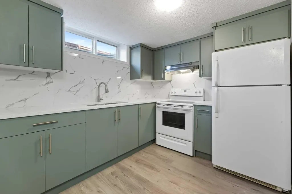 248 Taracove Road NE Calgary AB T3J 5A3