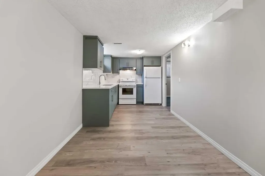 248 Taracove Road NE Calgary AB T3J 5A3