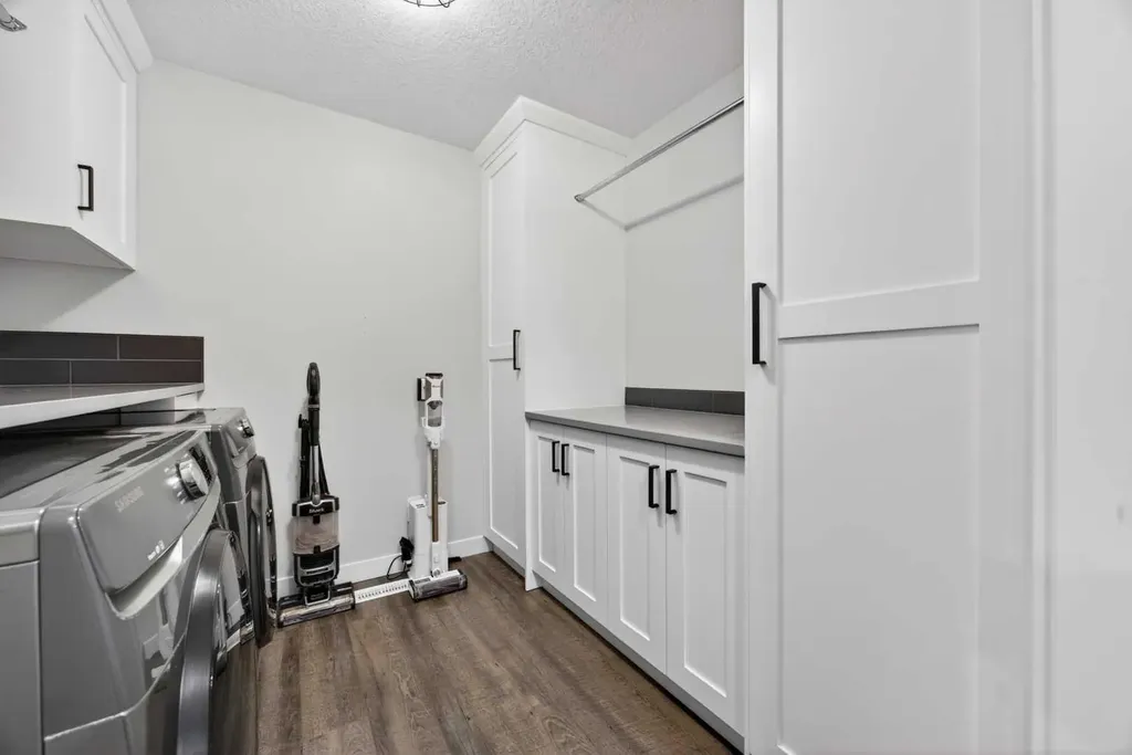 10 Bishop Circle Carstairs AB T0M 0N0