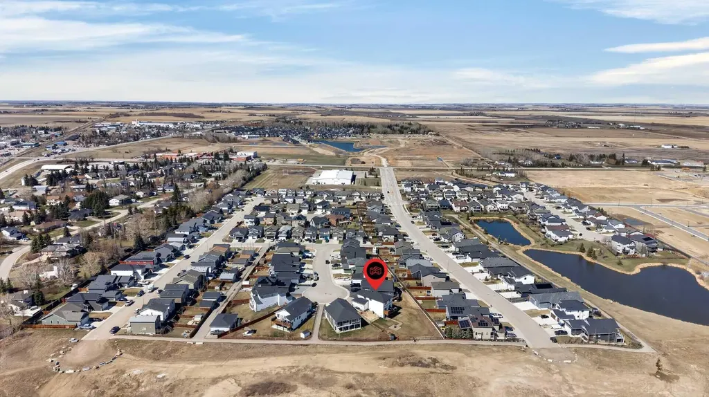 10 Bishop Circle Carstairs AB T0M 0N0