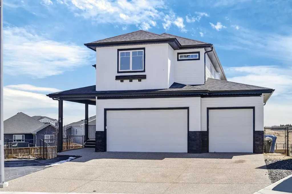 10 Bishop Circle Carstairs AB T0M 0N0