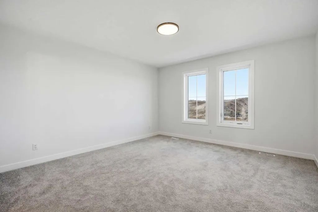 201 Bridgeport Gate Chestermere AB T1X 3E2