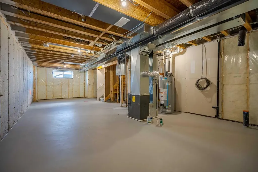 201 Bridgeport Gate Chestermere AB T1X 3E2