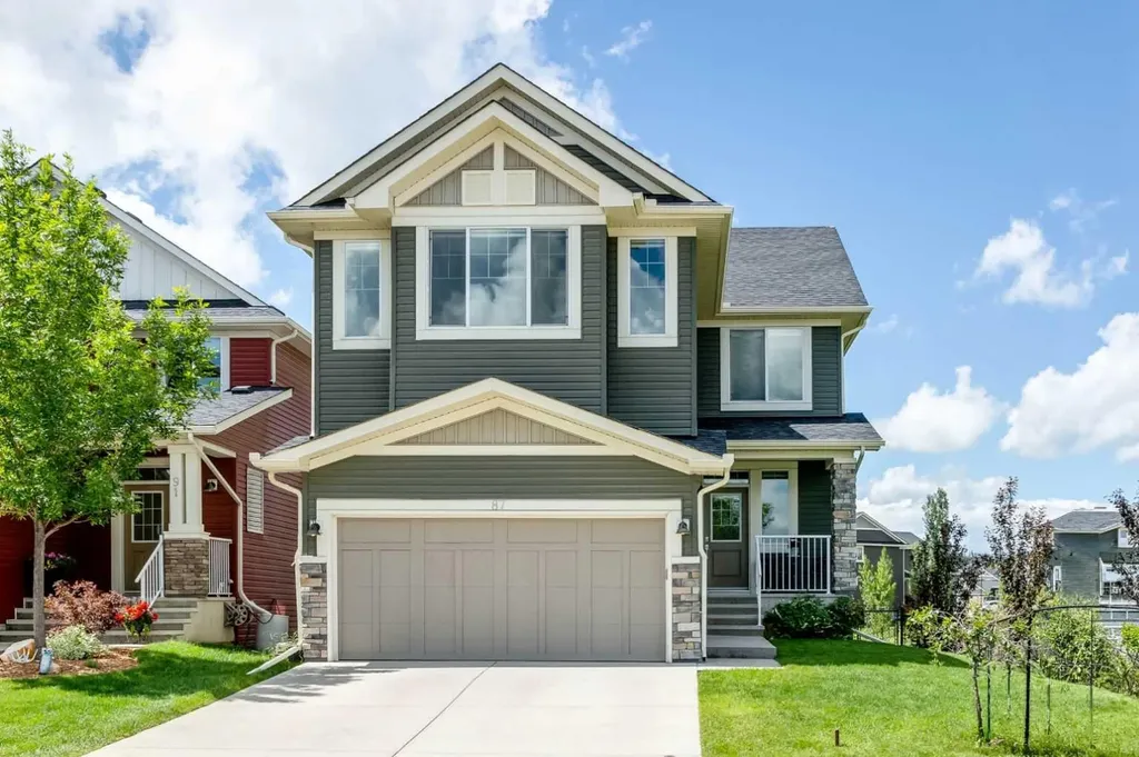 87 Baywater Rise SW Airdrie AB T4B 3V3