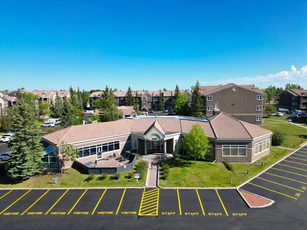 3400 Edenwold Heights NW Calgary AB T3A 3Y5