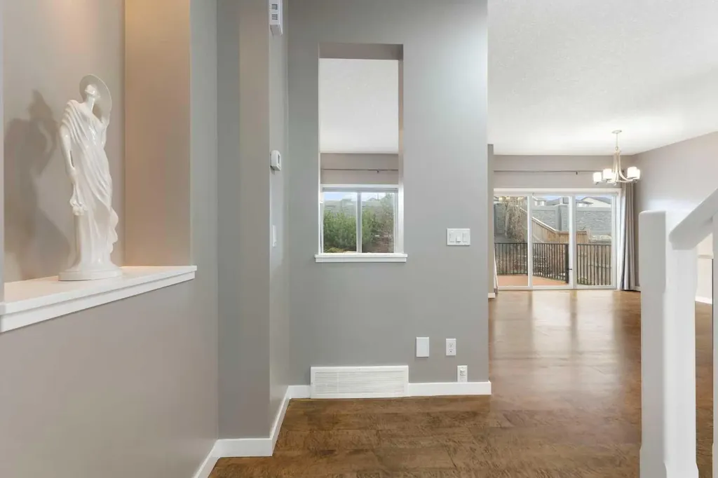 51 Sage Bank Court NW Calgary AB T3R 0K7