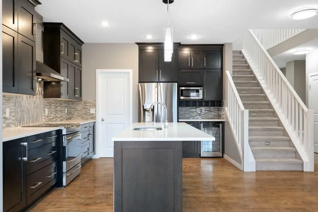 51 Sage Bank Court NW Calgary AB T3R 0K7