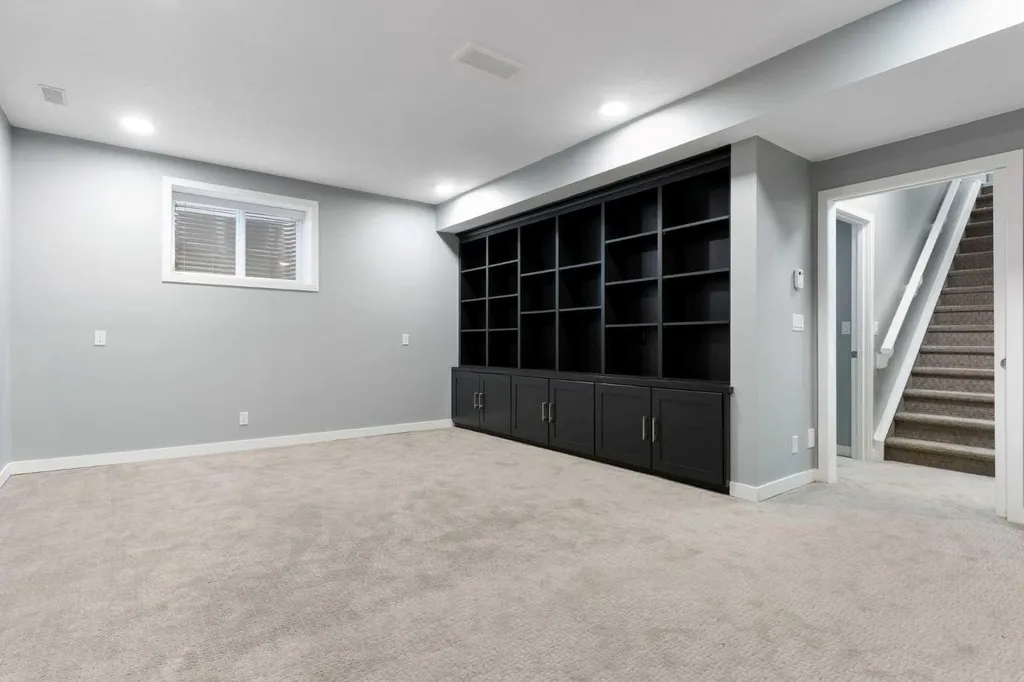 51 Sage Bank Court NW Calgary AB T3R 0K7